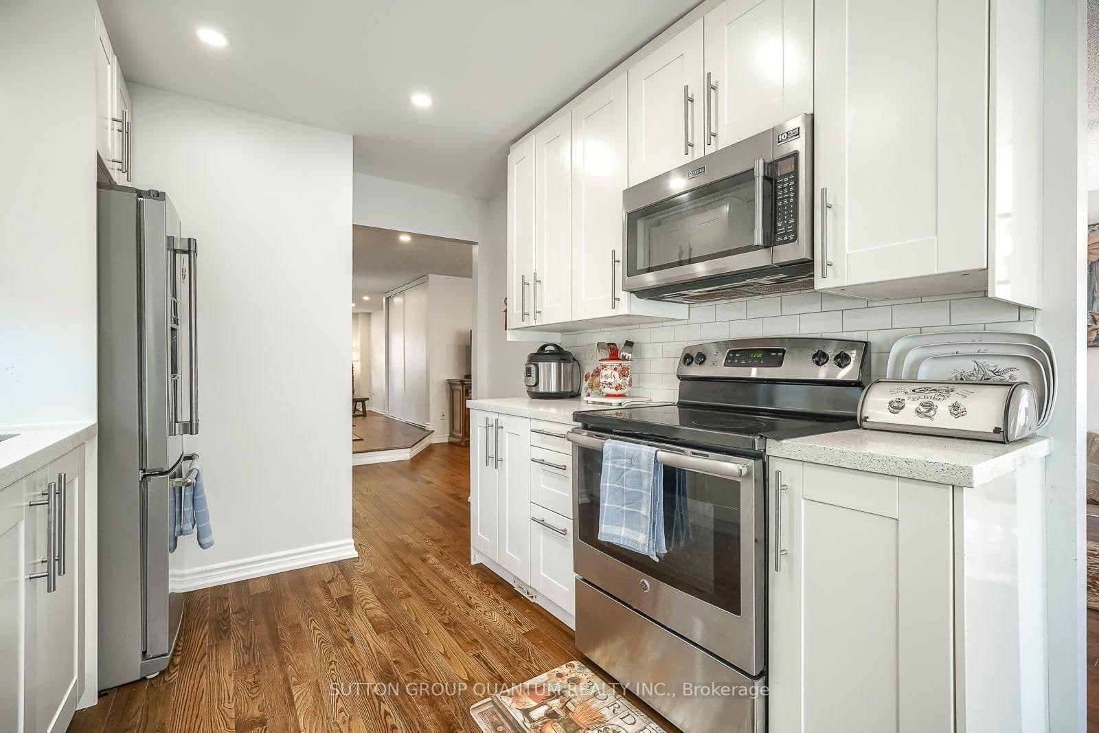 1279 Hedgestone Crescent S thumbnail 26