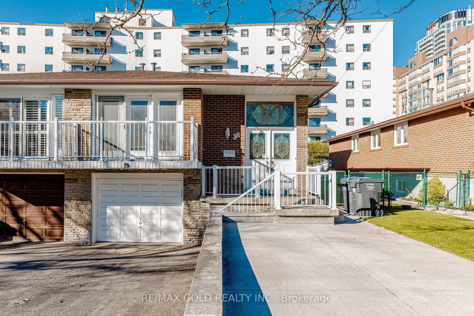 38 Achill Crescent thumbnail 3