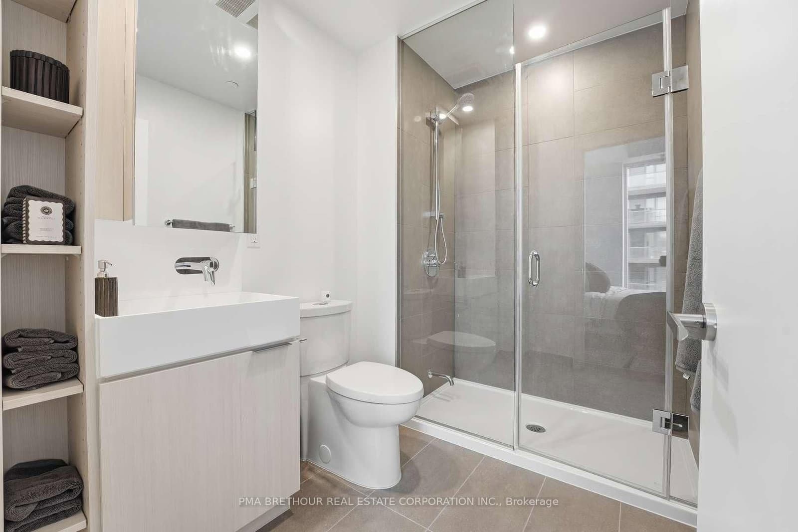 370 Martha Street, Unit 2604 thumbnail 14