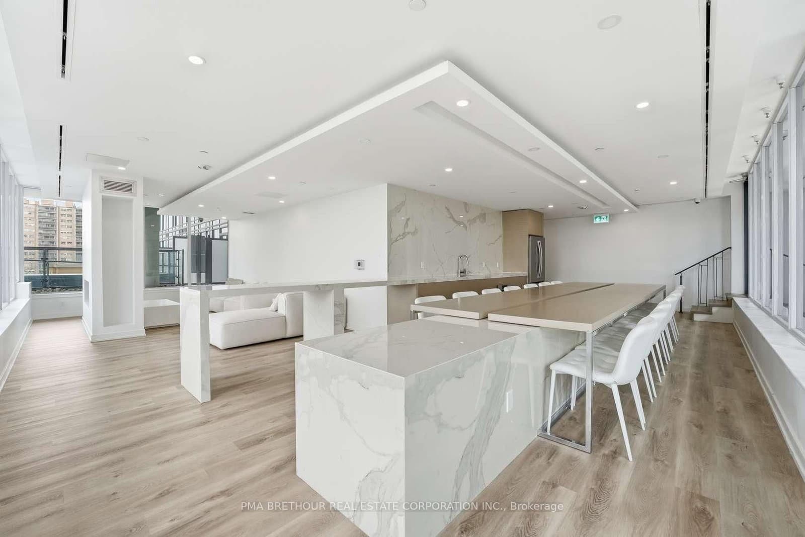 370 Martha Street, Unit 2604 thumbnail 21