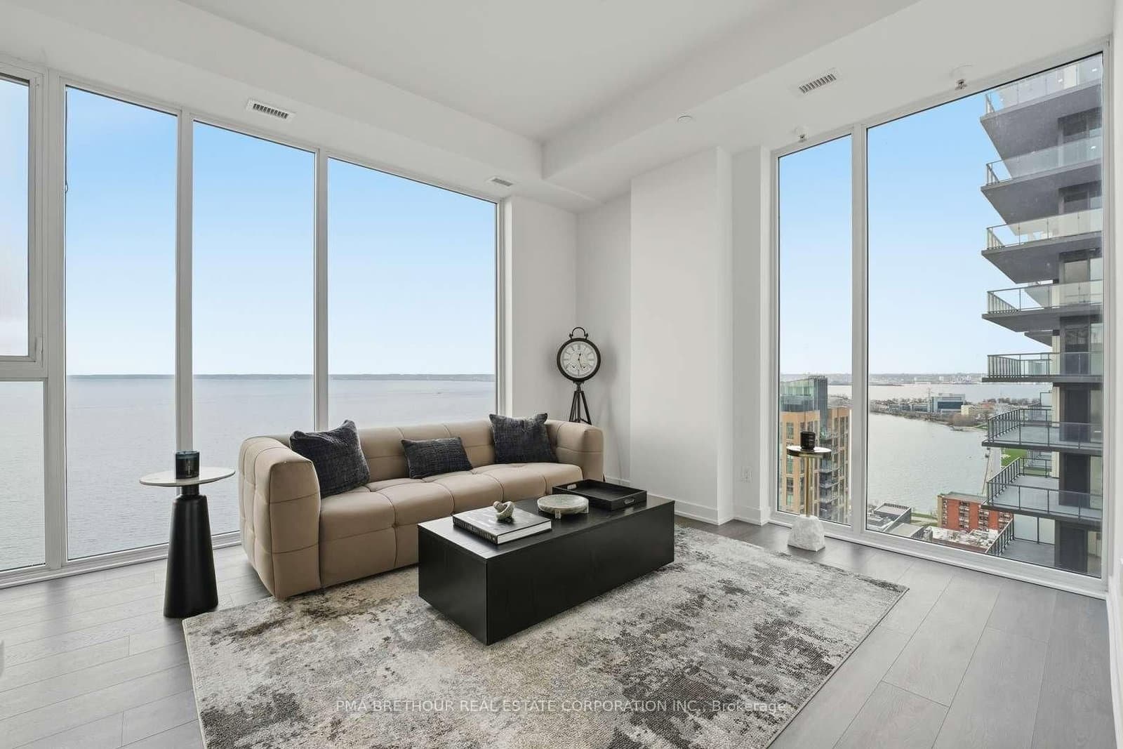 370 Martha Street, Unit 2604 thumbnail 8