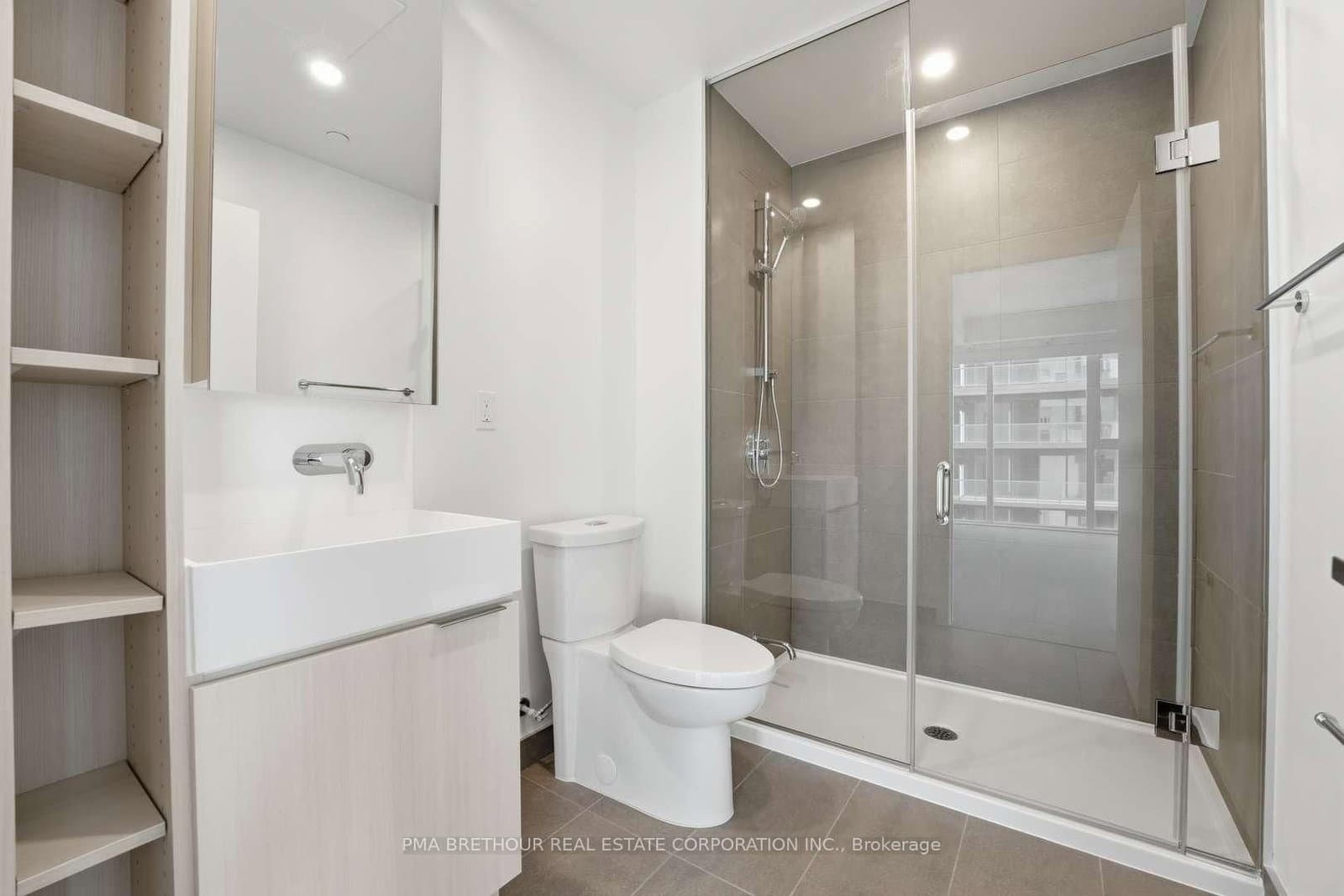 370 Martha Street, Unit 2105 thumbnail 18