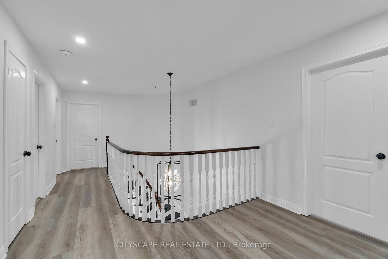 6421 Donway Drive thumbnail 22