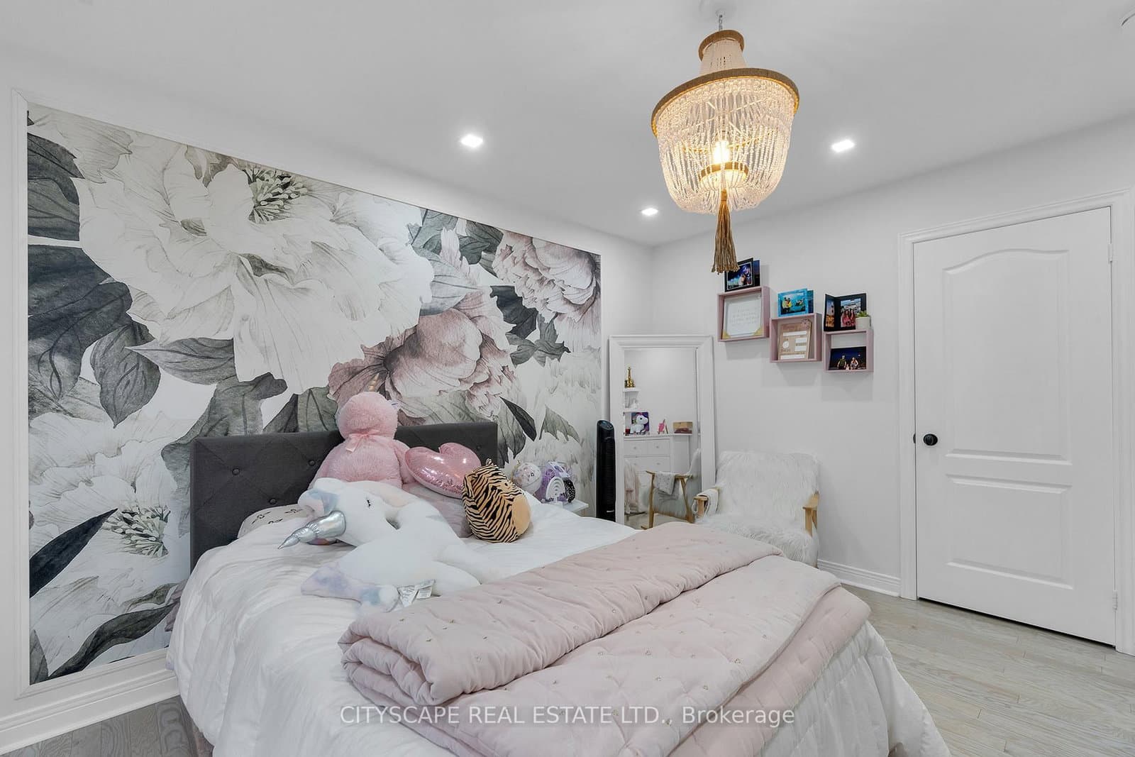 6421 Donway Drive thumbnail 28