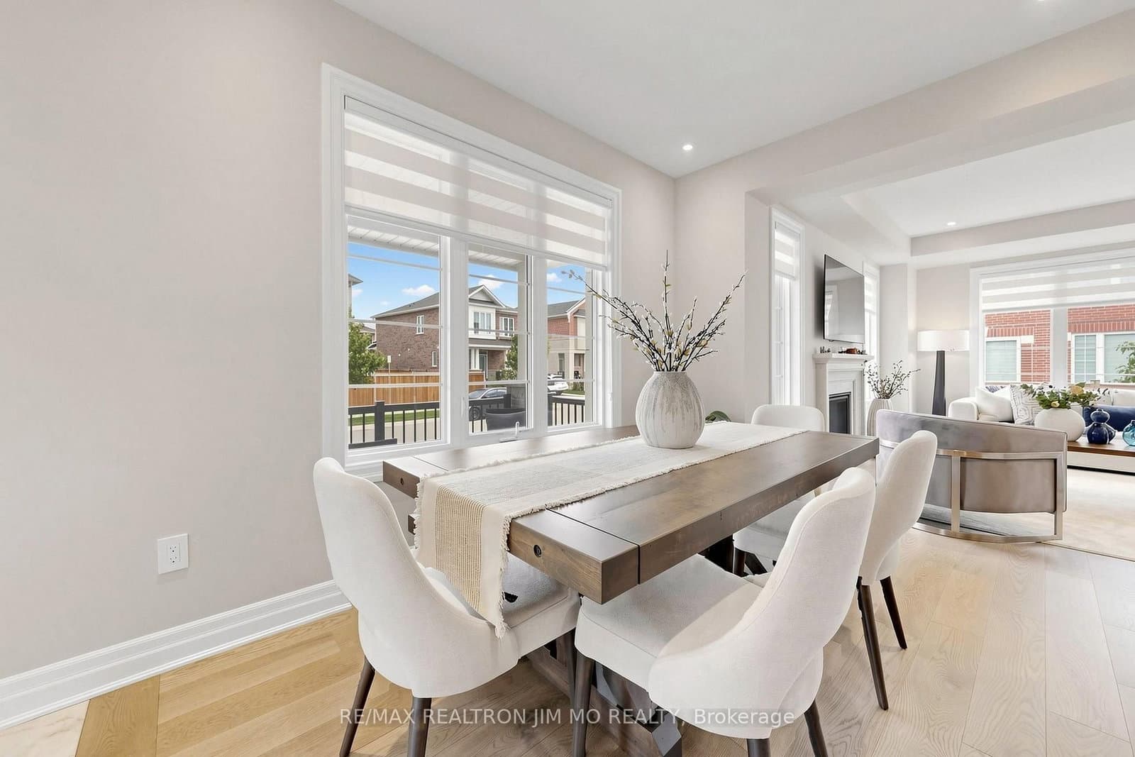476 Kennedy Circle W thumbnail 15