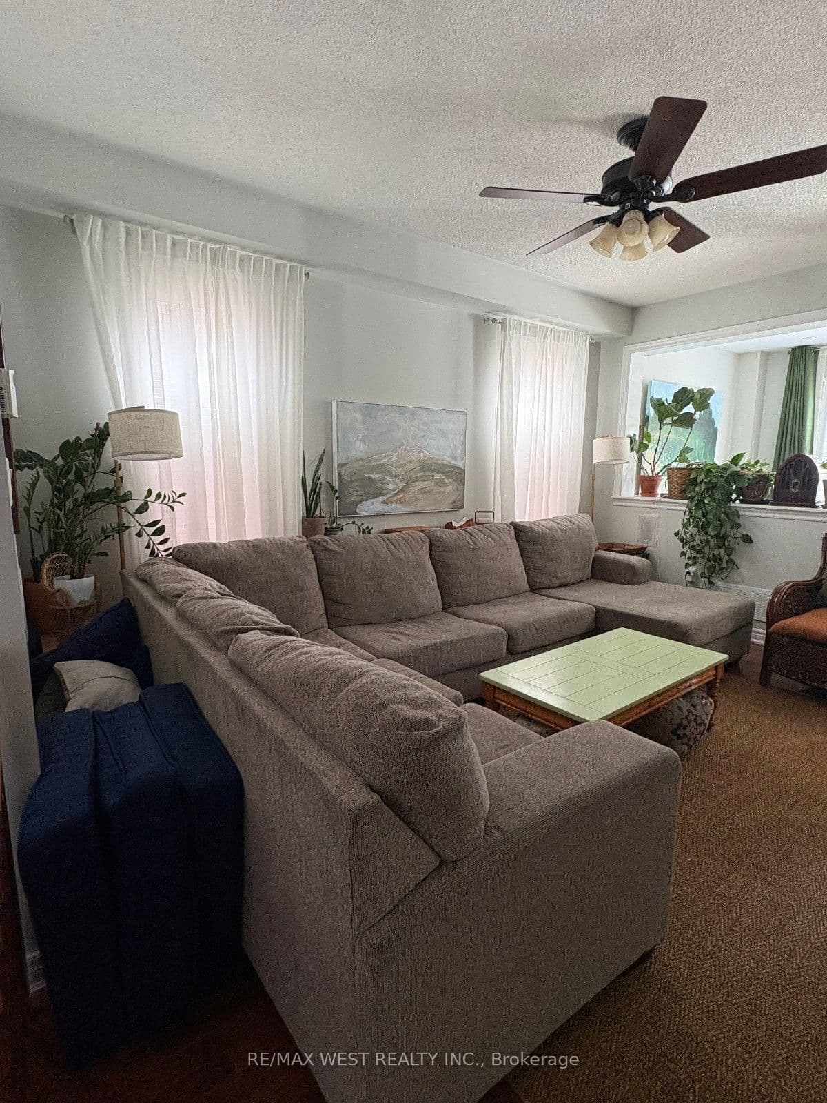 8 Callalily Road thumbnail 3
