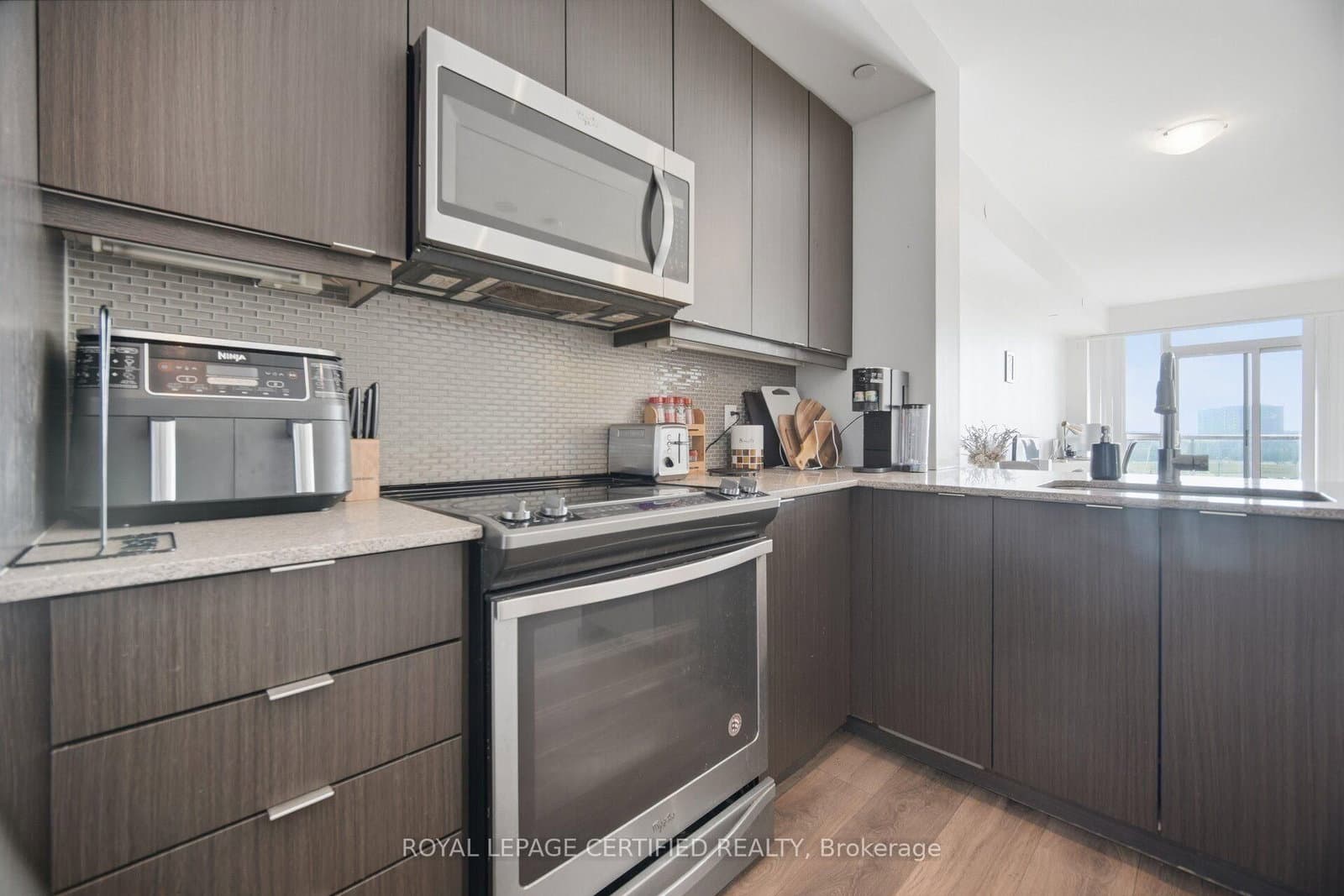 4633 Glen Erin Drive, Unit 710 thumbnail 12