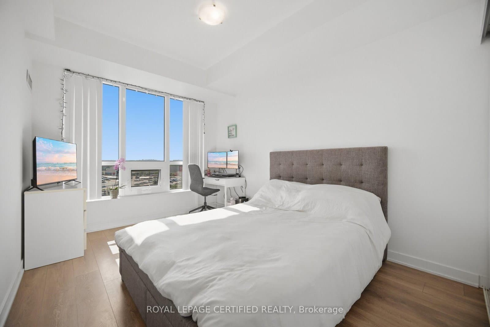 4633 Glen Erin Drive, Unit 710 thumbnail 22