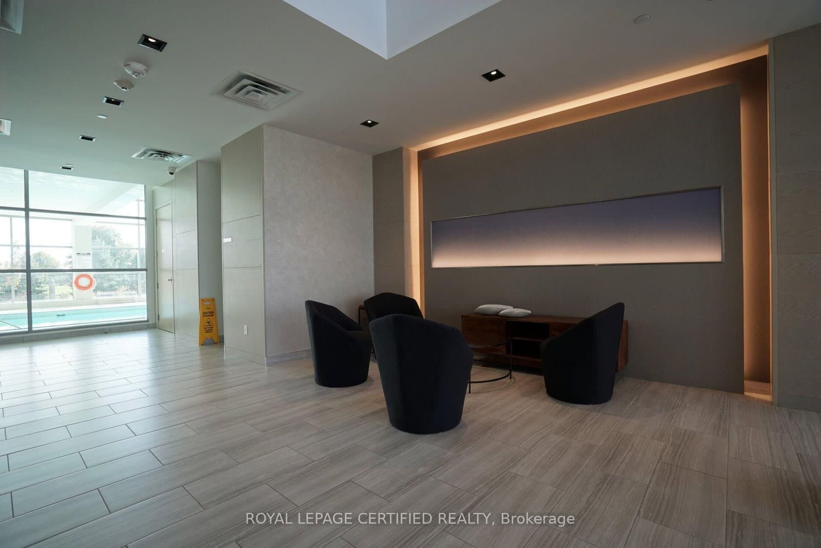 4633 Glen Erin Drive, Unit 710 thumbnail 35