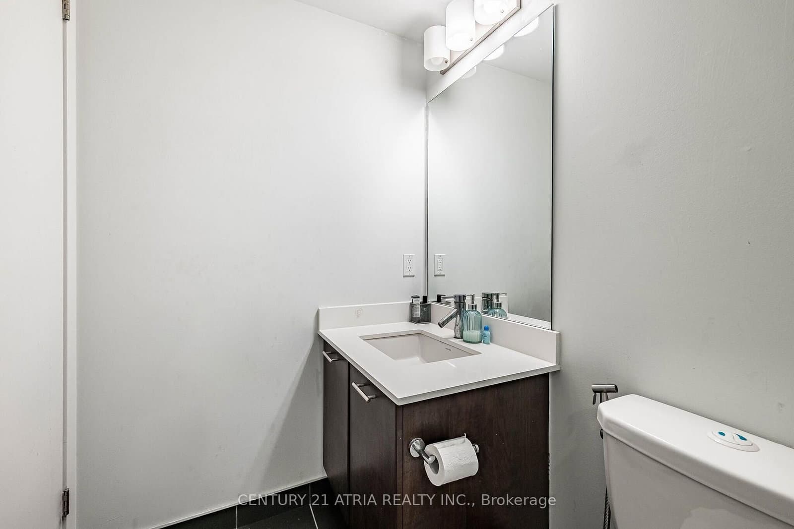 2212 Lake Shore Boulevard W, Unit 2808 thumbnail 18
