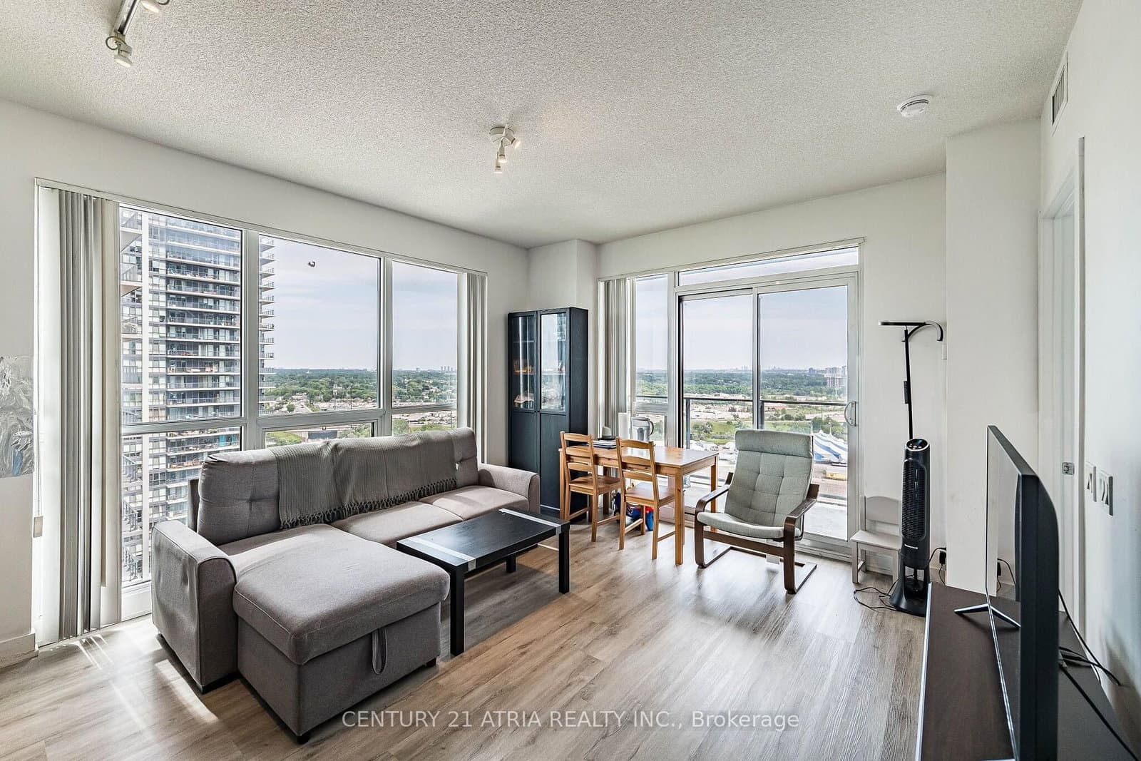 2212 Lake Shore Boulevard W, Unit 2808 thumbnail 19