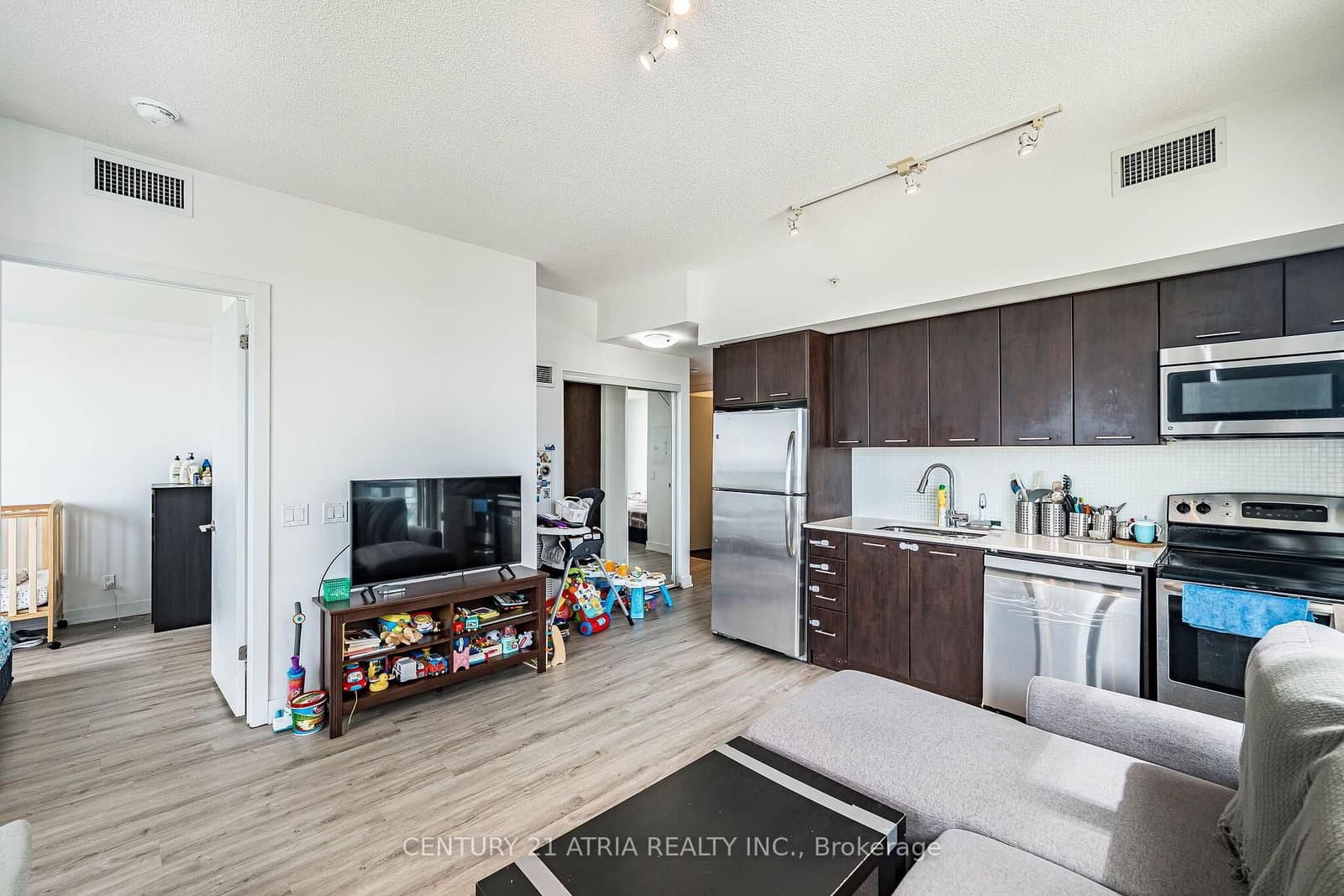 2212 Lake Shore Boulevard W, Unit 2808 thumbnail 22