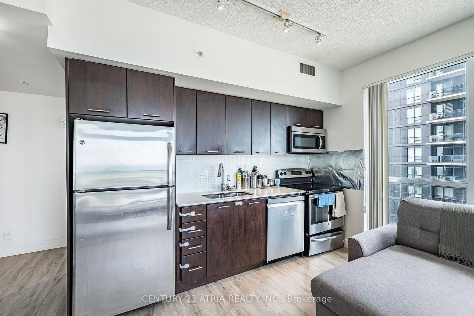 2212 Lake Shore Boulevard W, Unit 2808 thumbnail 24