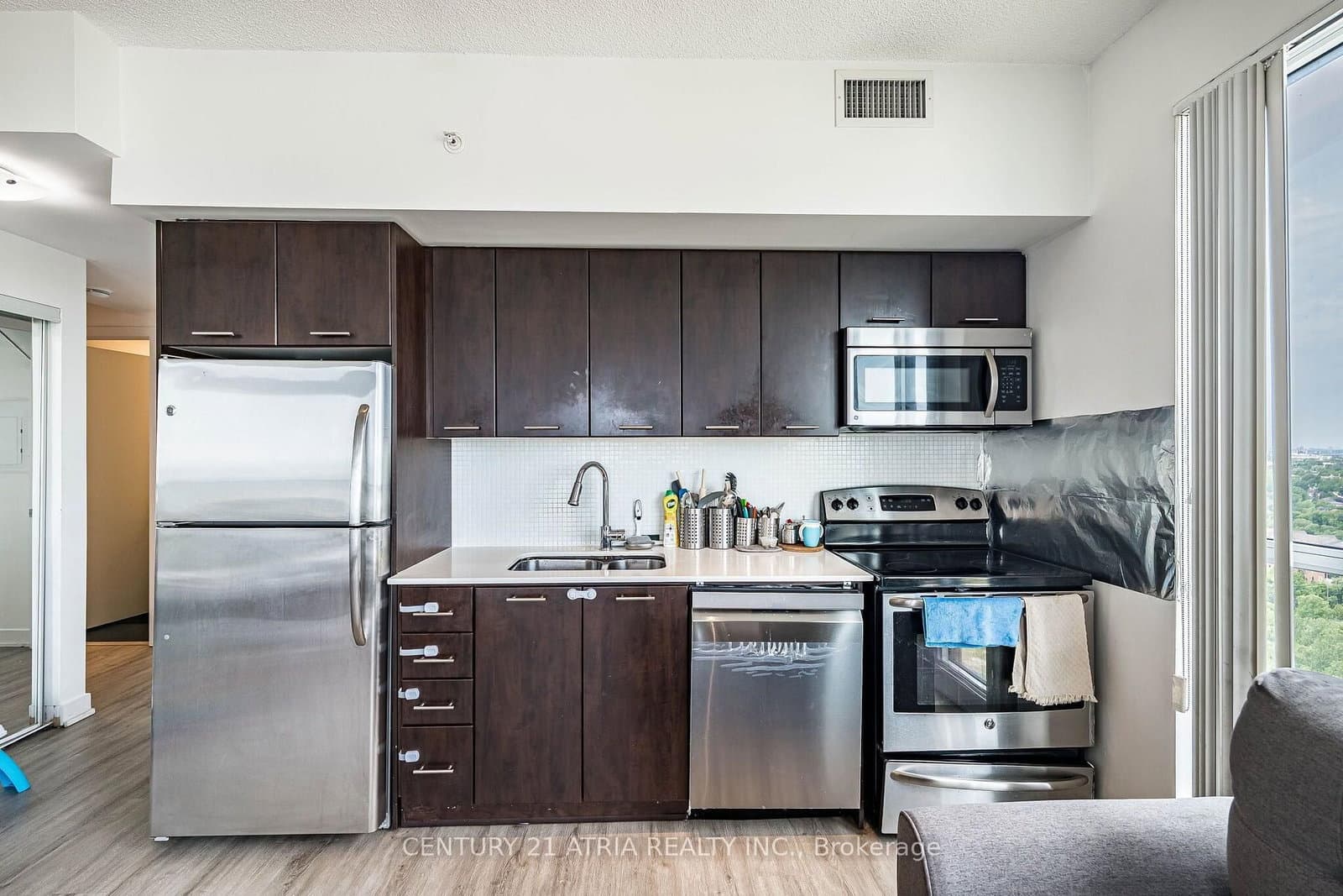 2212 Lake Shore Boulevard W, Unit 2808 thumbnail 26