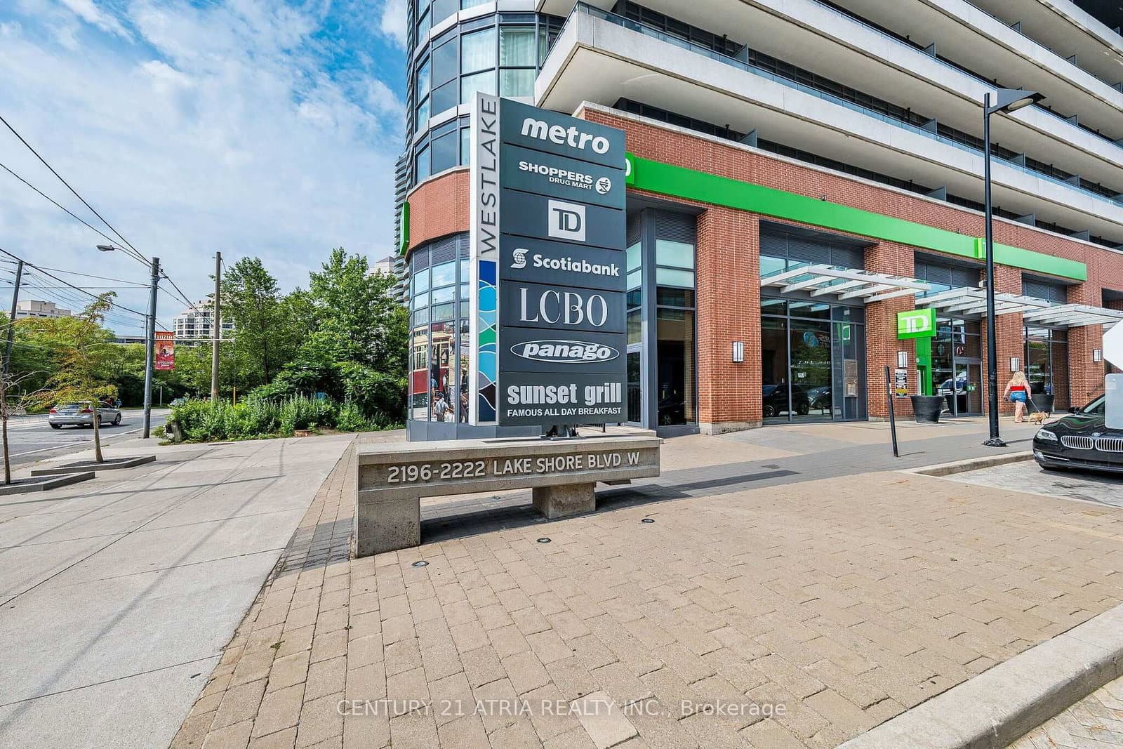 2212 Lake Shore Boulevard W, Unit 2808 thumbnail 5