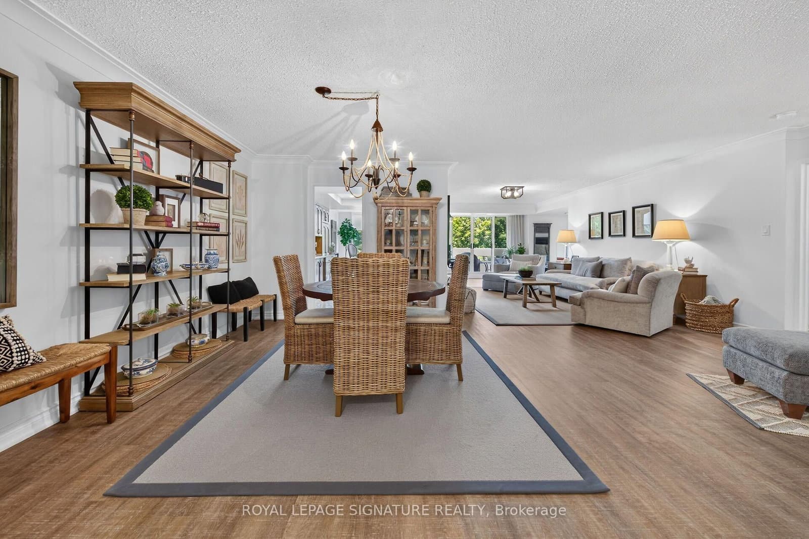 1237 North Shore Boulevard E, Unit 405 thumbnail 10
