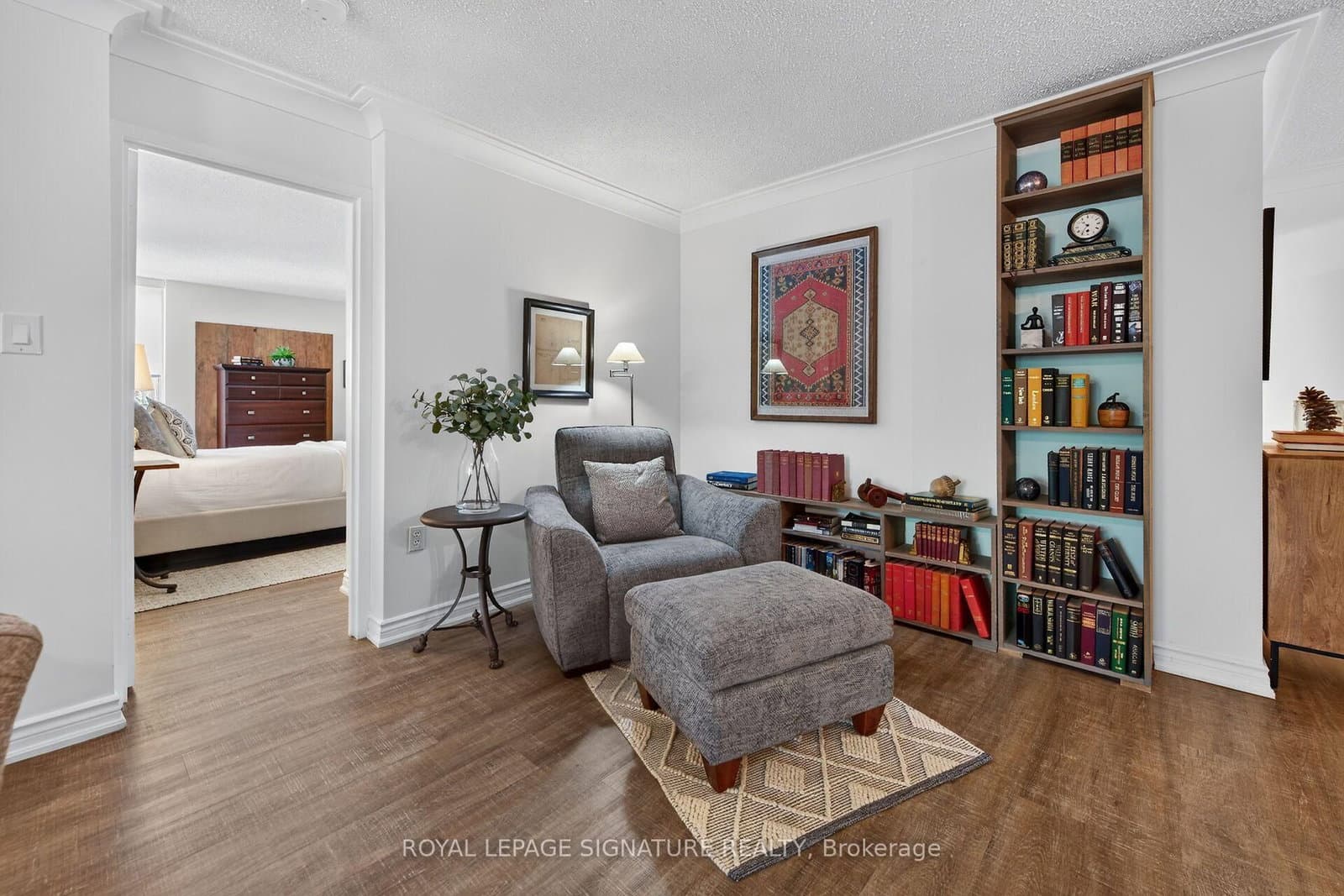 1237 North Shore Boulevard E, Unit 405 thumbnail 14