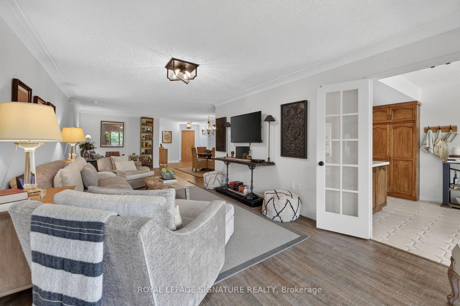 1237 North Shore Boulevard E, Unit 405 thumbnail 21