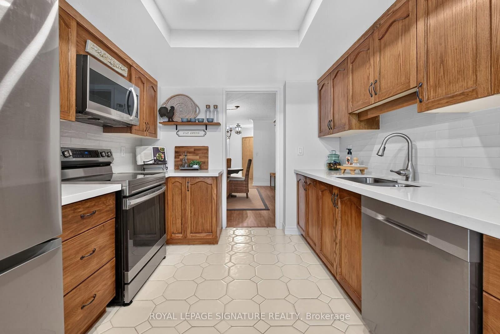 1237 North Shore Boulevard E, Unit 405 thumbnail 22