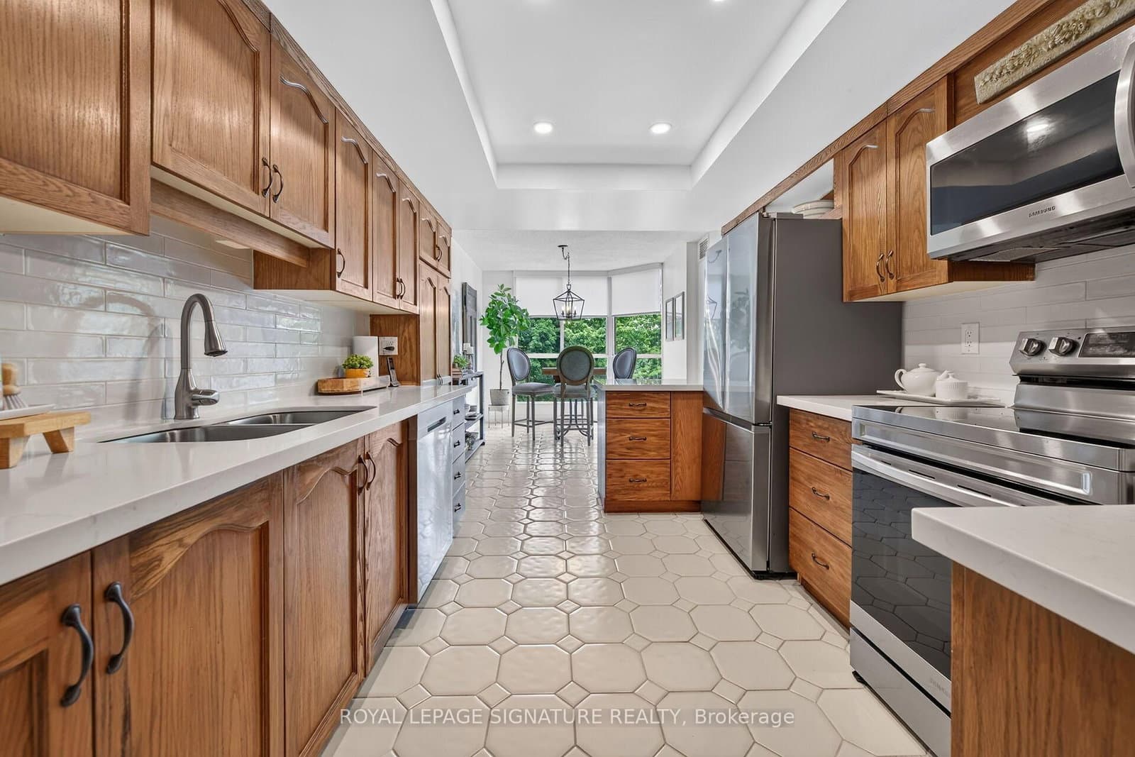 1237 North Shore Boulevard E, Unit 405 thumbnail 24