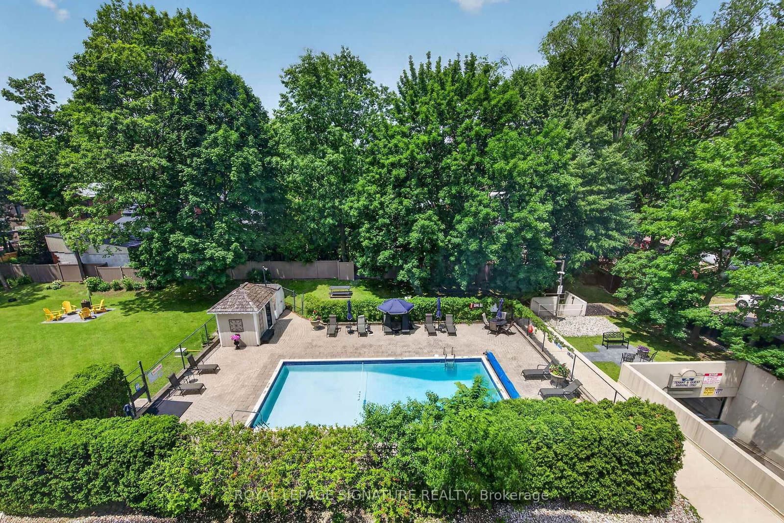 1237 North Shore Boulevard E, Unit 405 thumbnail 38