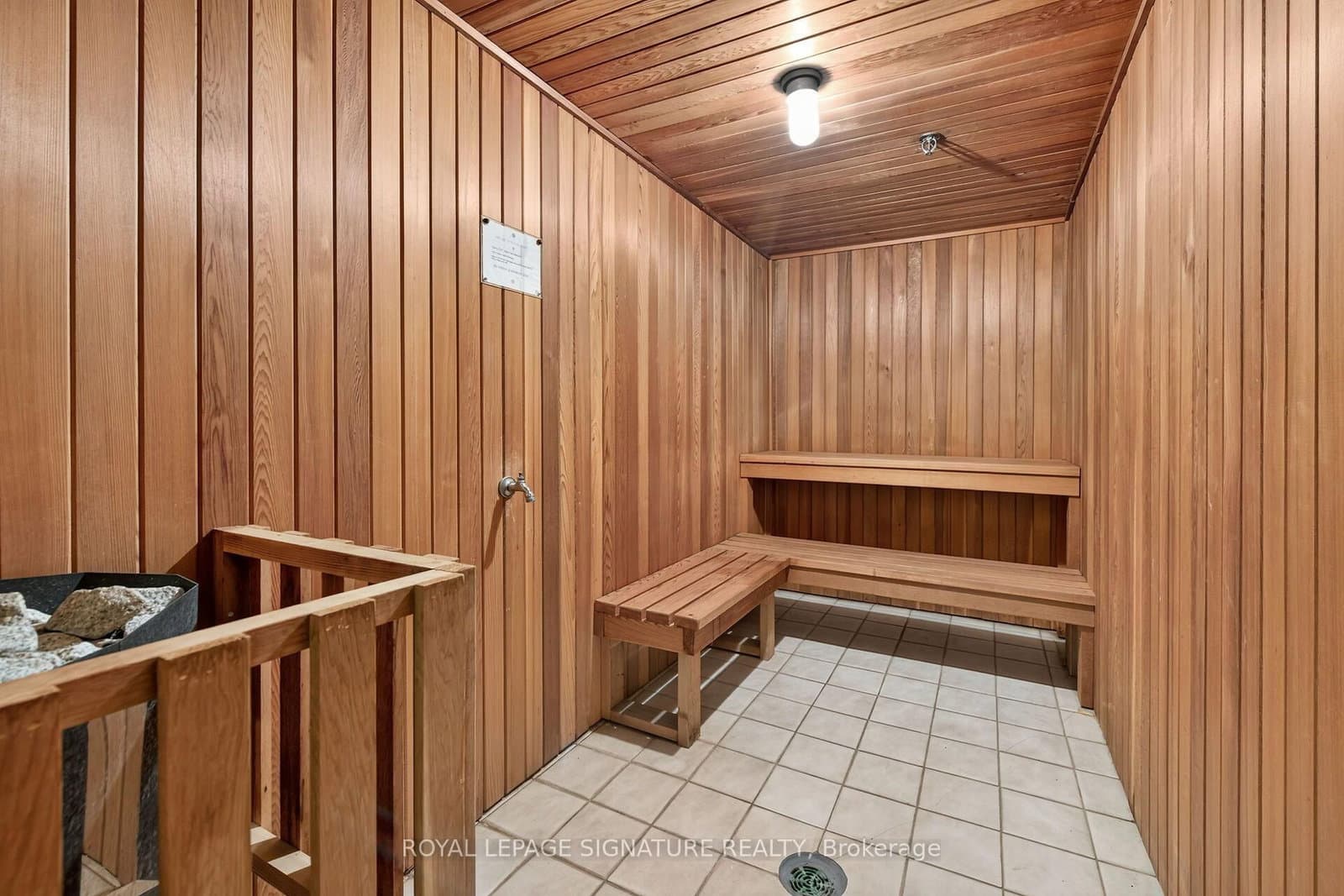 1237 North Shore Boulevard E, Unit 405 thumbnail 44