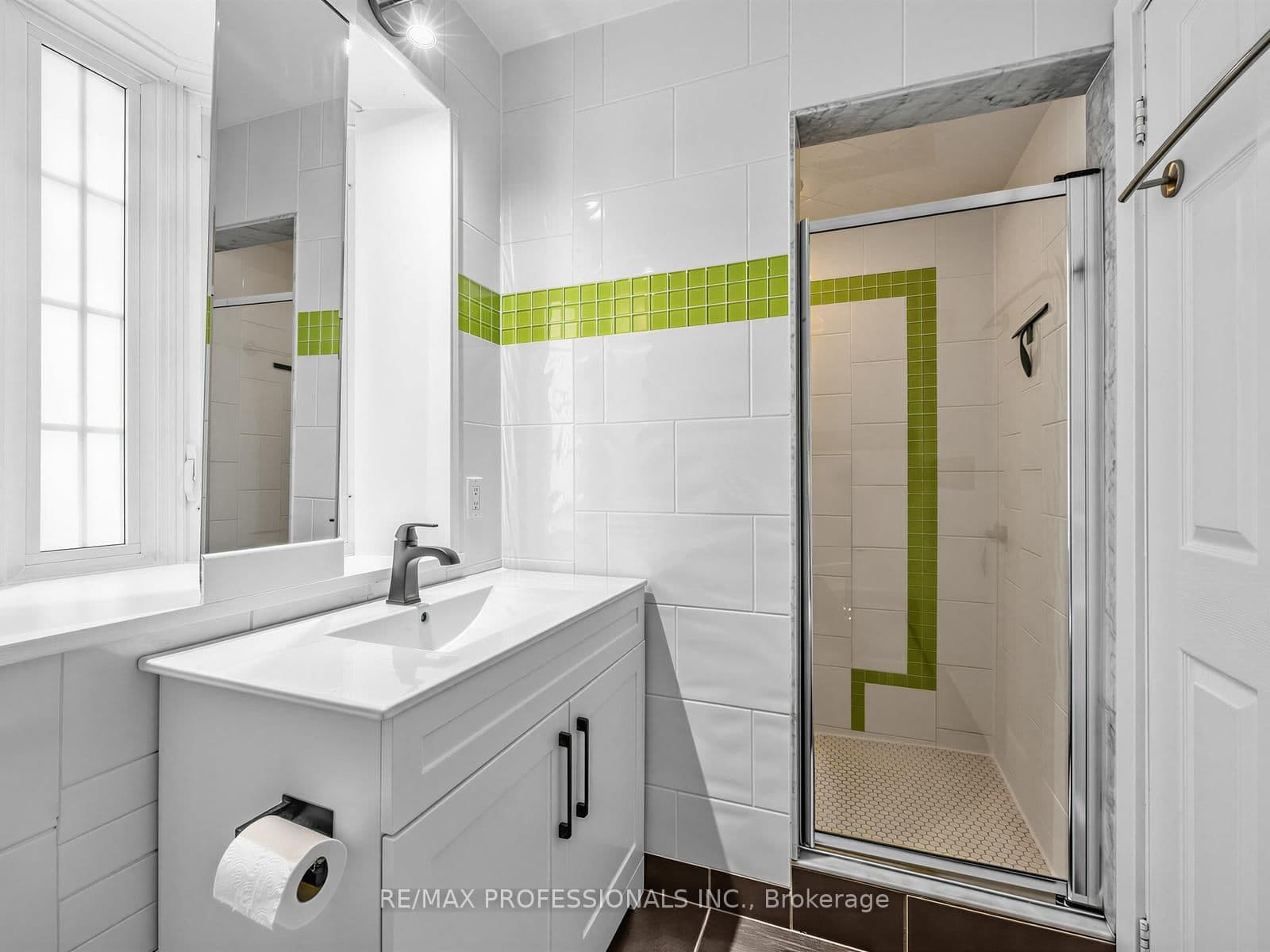 220 Manitoba Street, Unit 32 thumbnail 38
