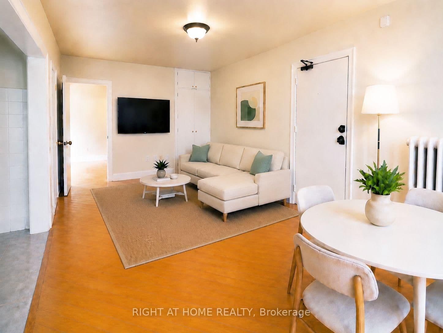 1960 Davenport Road, Unit 101 thumbnail 4