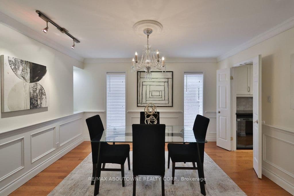 86 Forsythe Street thumbnail 10