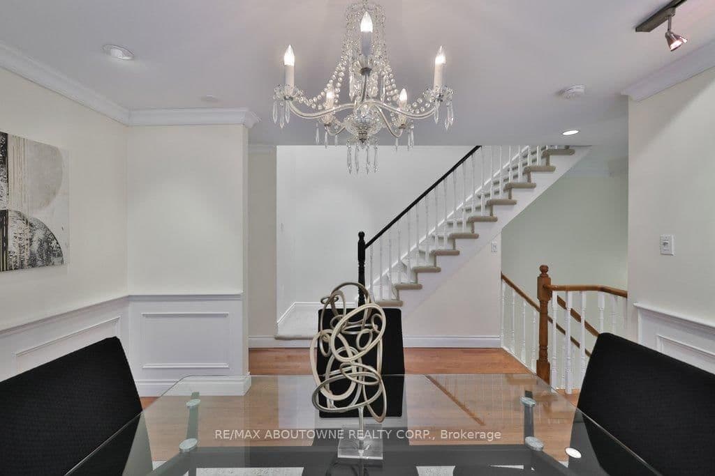 86 Forsythe Street thumbnail 11