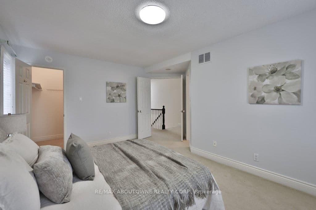 86 Forsythe Street thumbnail 24