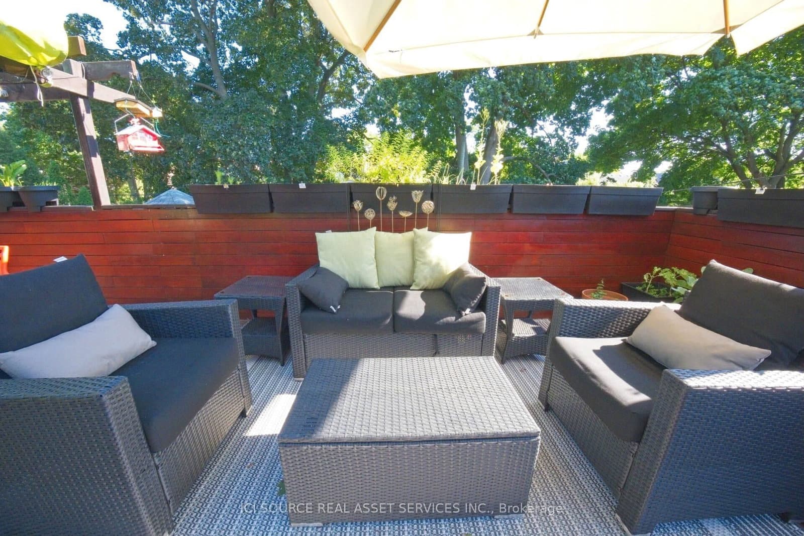 59 High Park Boulevard thumbnail 23