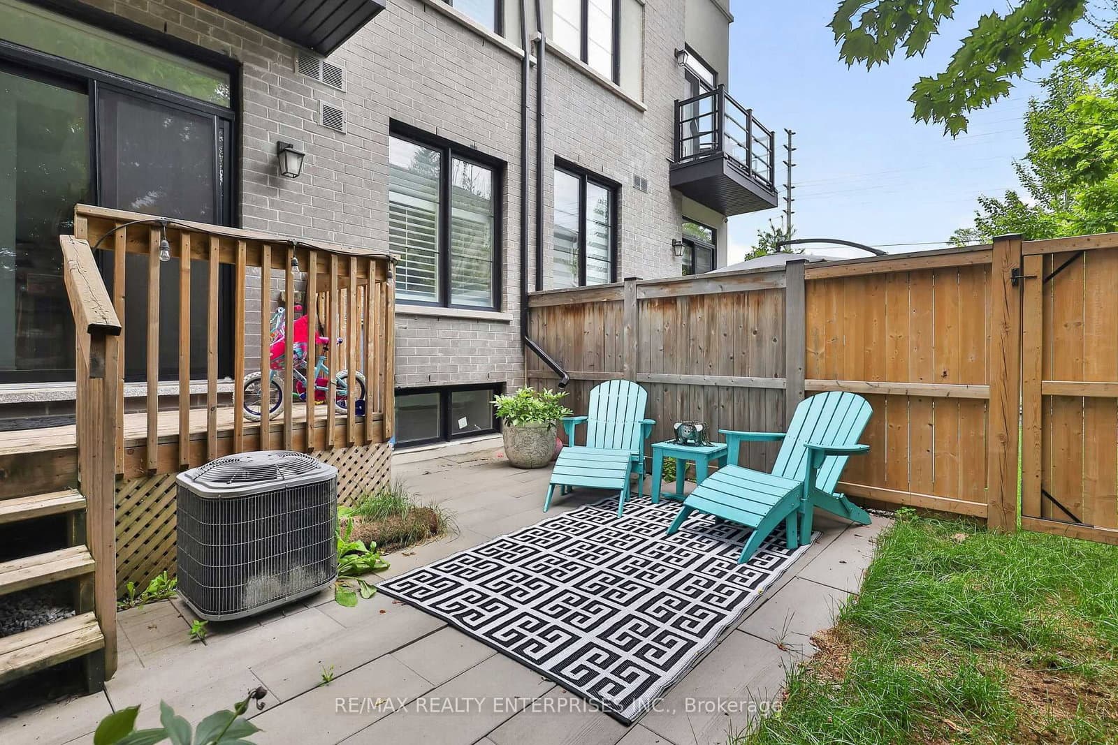 656 Tupelo Court thumbnail 28