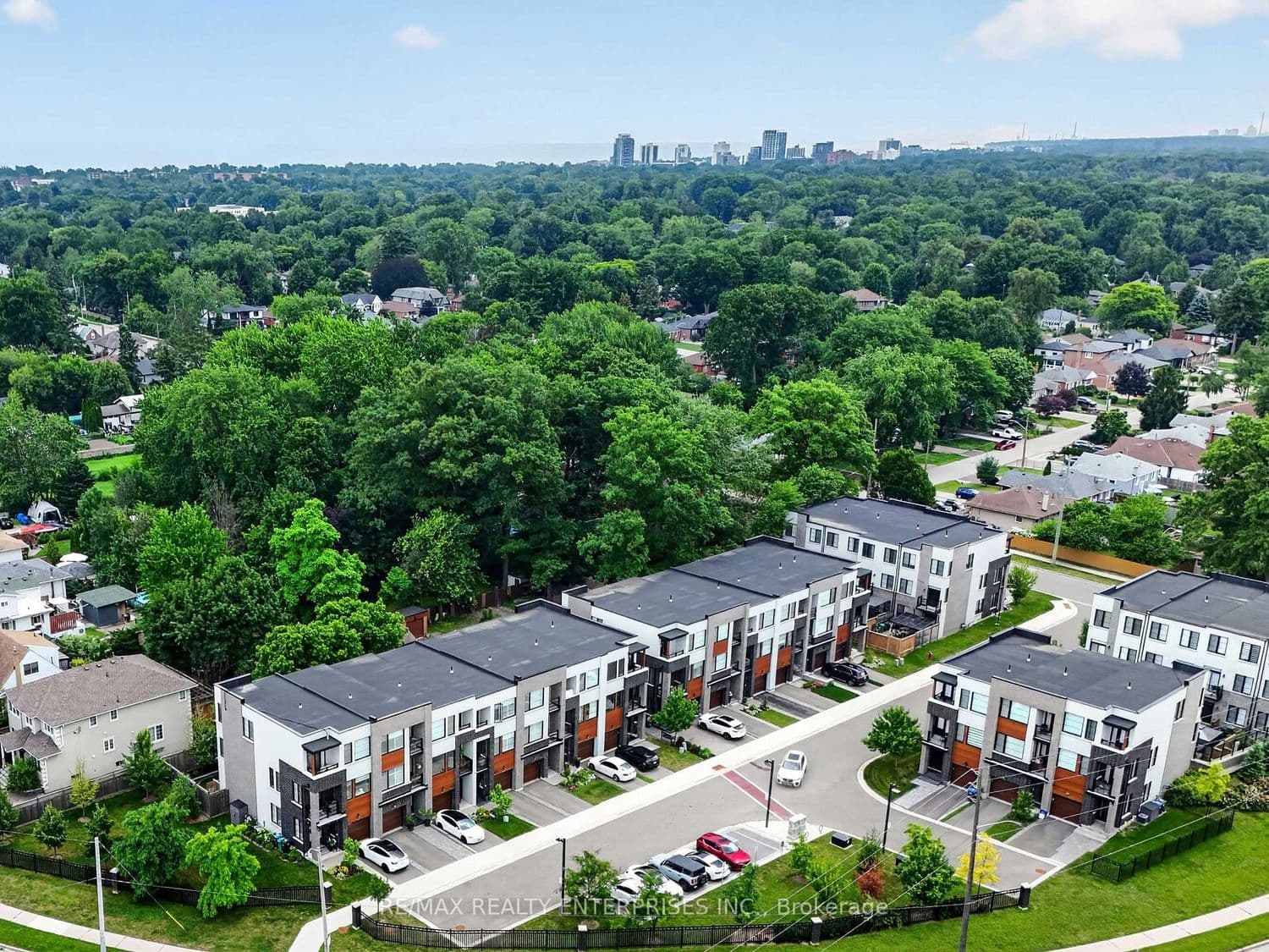 656 Tupelo Court thumbnail 30