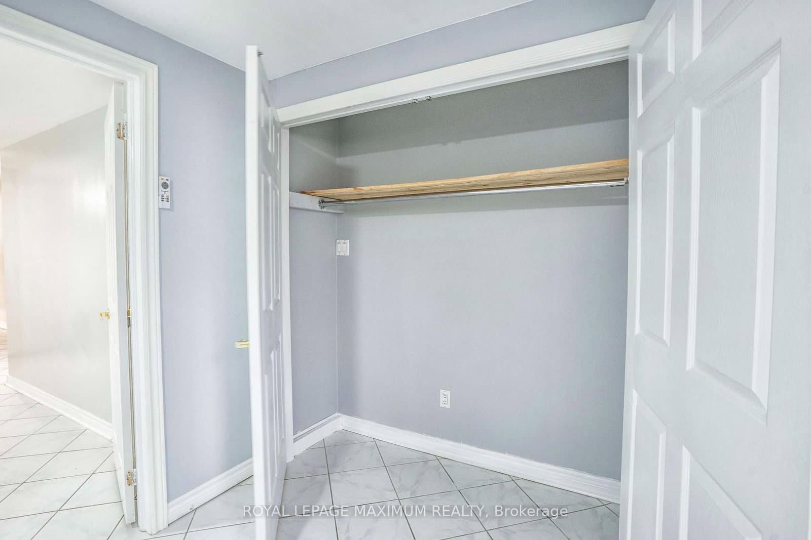 641 Caledonia Road, Unit Basement thumbnail 22