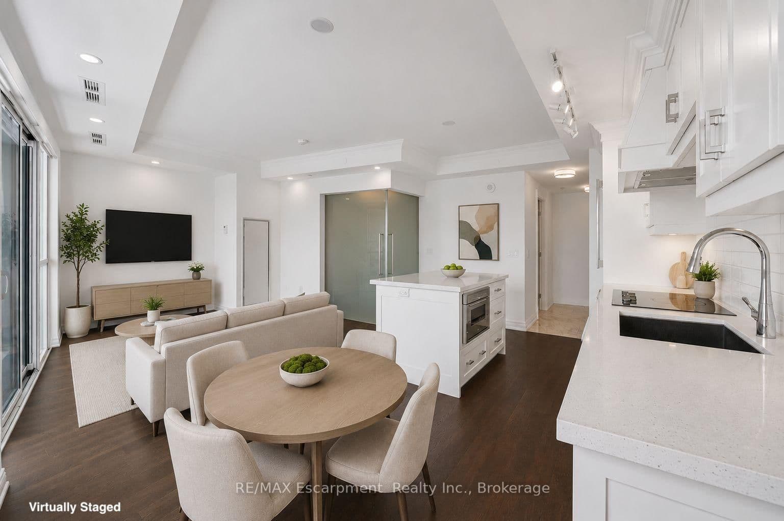 2060 Lakeshore Road, Unit 605 thumbnail 5
