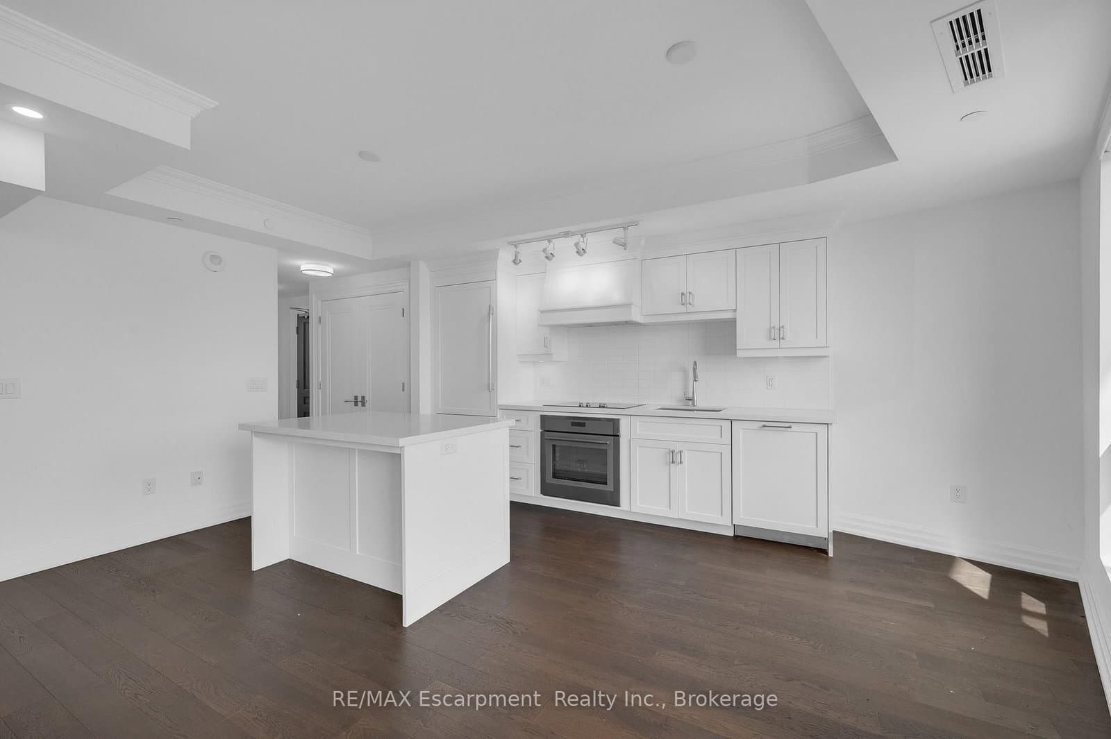 2060 Lakeshore Road, Unit 605 thumbnail 7
