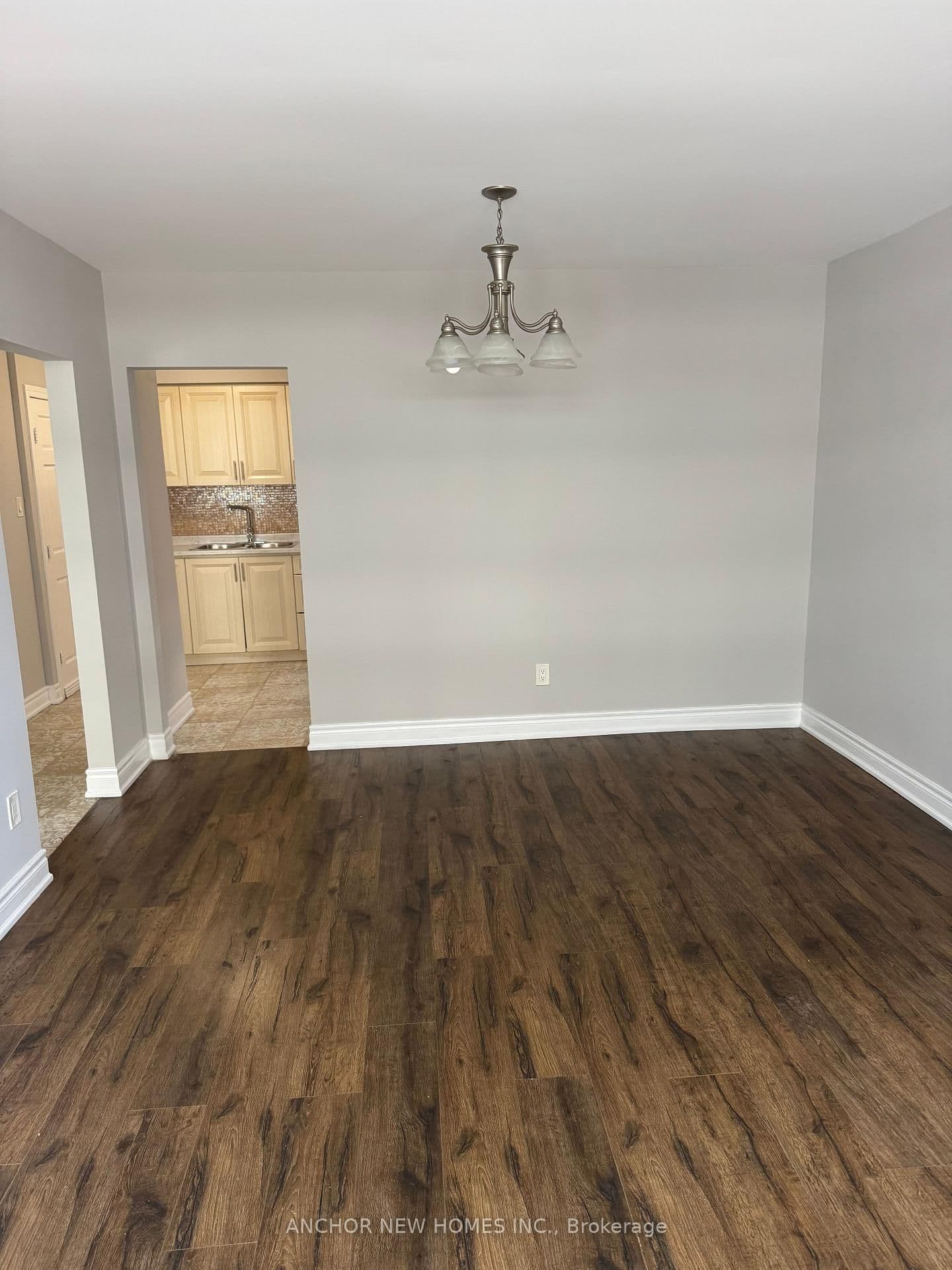 1598 Eglinton Avenue W, Unit 2 thumbnail 6