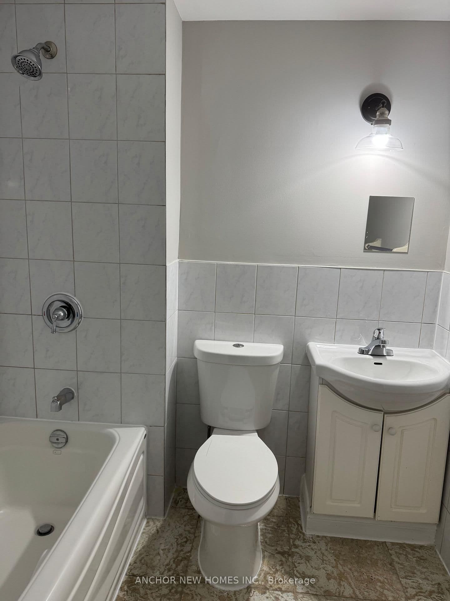 1598 Eglinton Avenue W, Unit 2 thumbnail 9