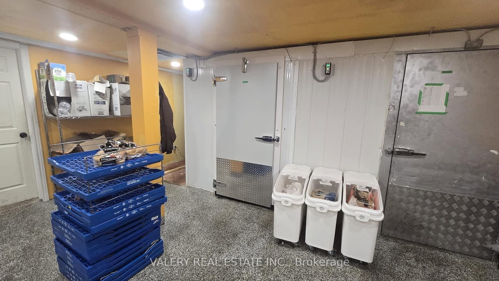 1125 Dundas Street East Street E, Unit 12A thumbnail 11