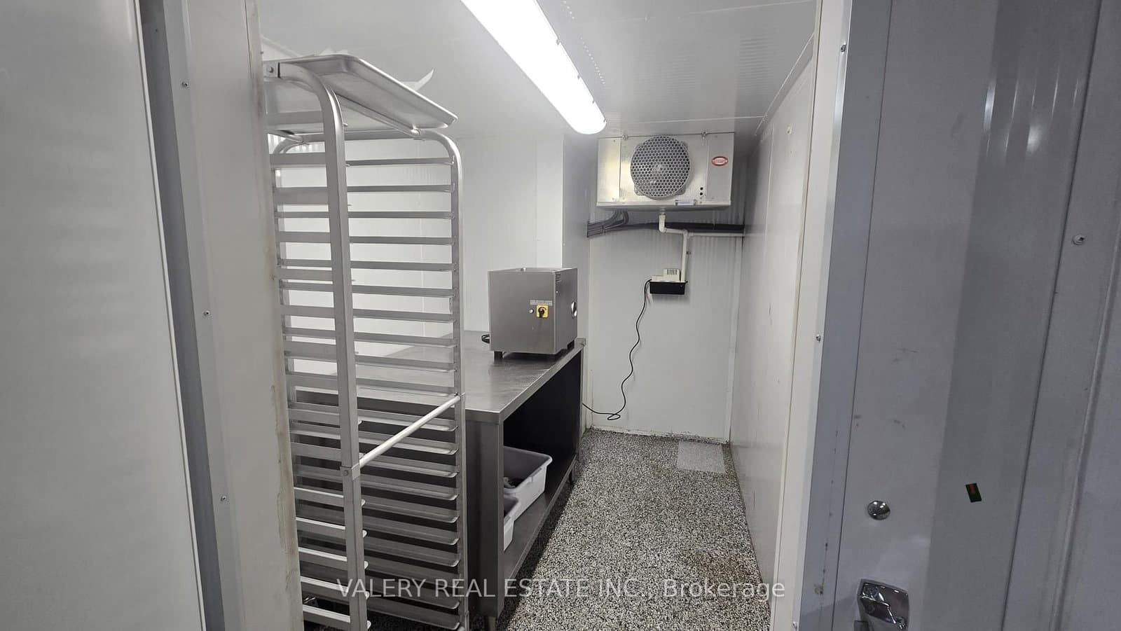 1125 Dundas Street East Street E, Unit 12A thumbnail 13