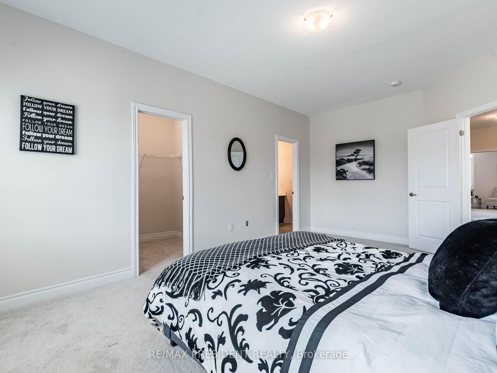 16 Monarch Drive thumbnail 29