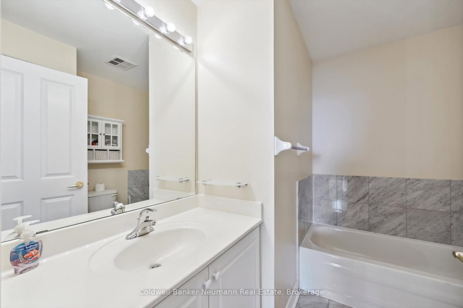 40 Old Mill Road, Unit 804 thumbnail 20