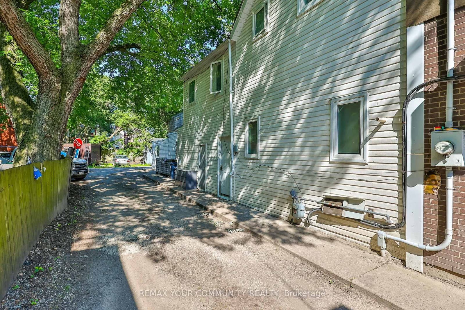 316 Dufferin Street thumbnail 5
