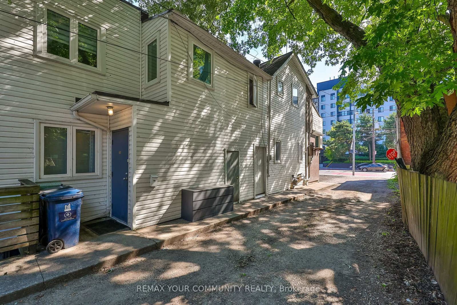 316 Dufferin Street thumbnail 6