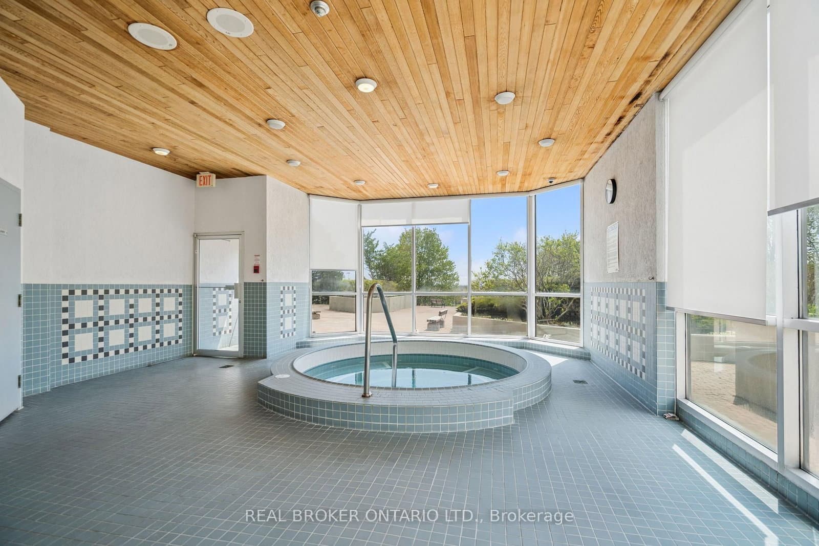 880 Dundas Street W, Unit 503 thumbnail 32