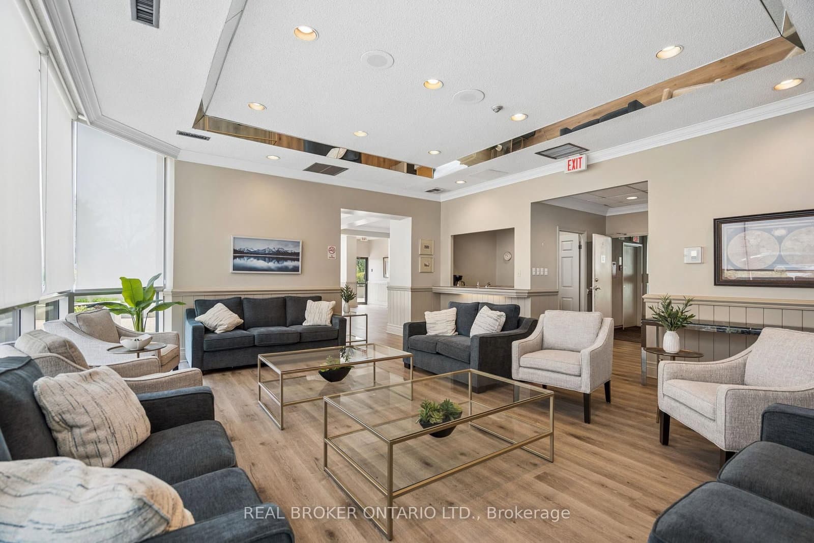 880 Dundas Street W, Unit 503 thumbnail 37