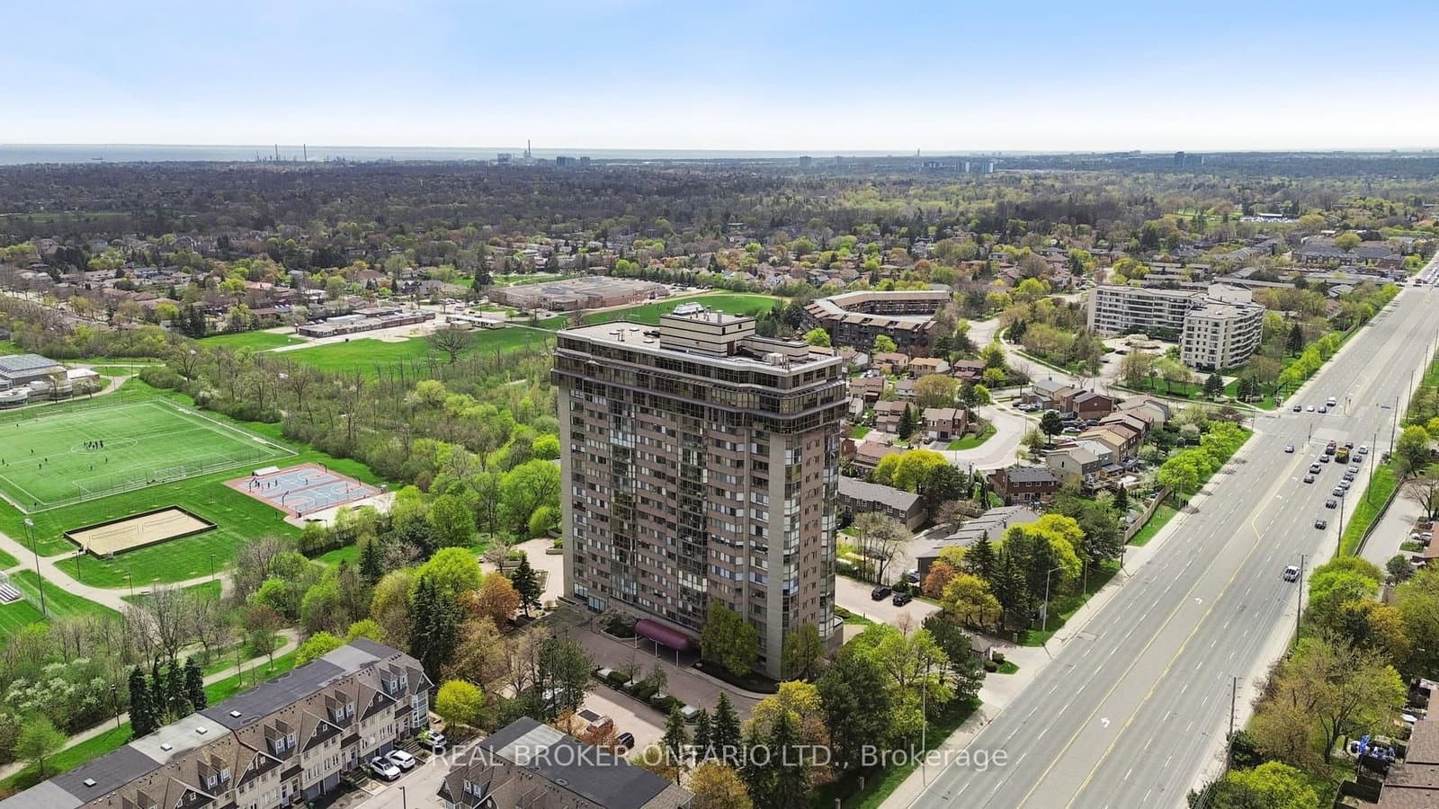 880 Dundas Street W, Unit 503 thumbnail 44