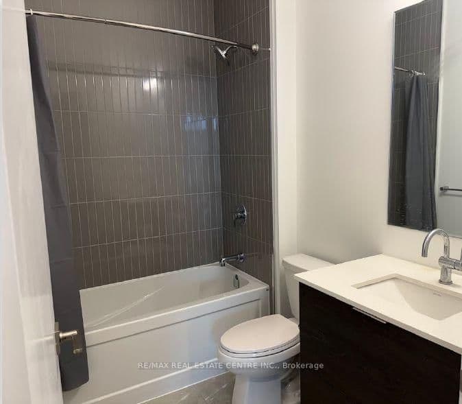 2501 Saw Whet Boulevard E, Unit 111 thumbnail 14