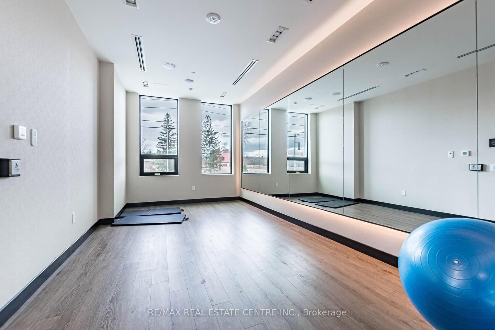 2501 Saw Whet Boulevard E, Unit 111 thumbnail 24